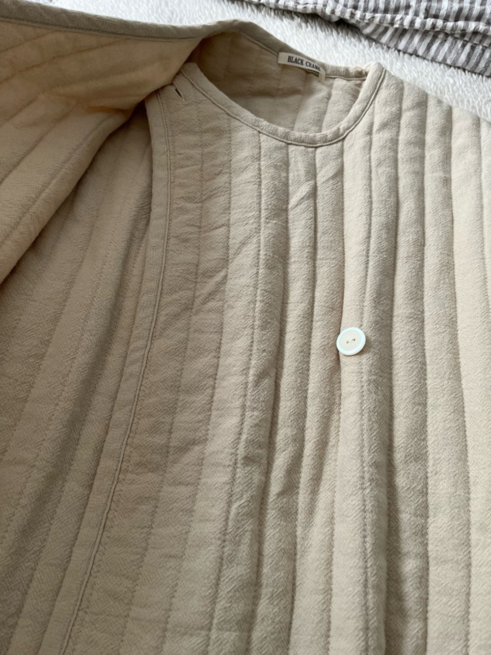 Long Quilted Cream Women's Puffer Coat - Picture 4 of 8